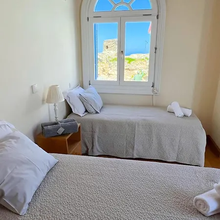 Bed & Breakfast Boutique By The Sea