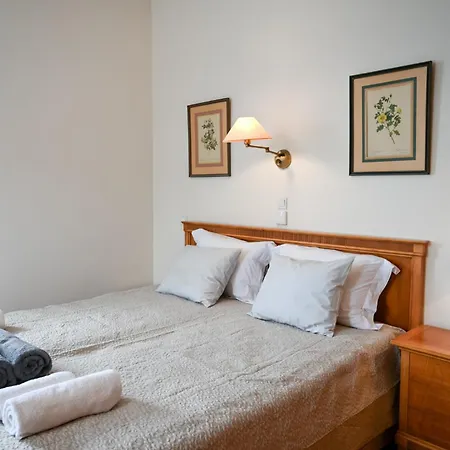 Boutique By The Sea Bed & Breakfast