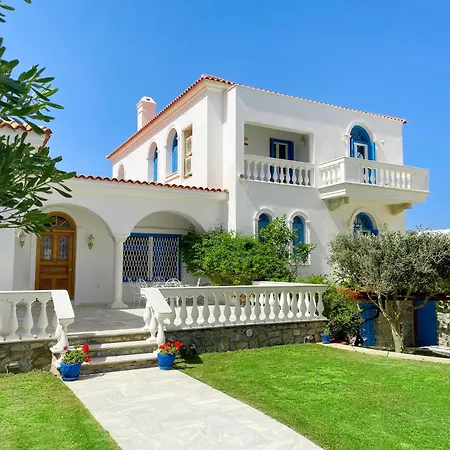 Boutique By The Sea Bed & Breakfast Ándros