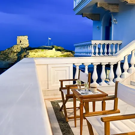 Boutique By The Sea Bed & Breakfast